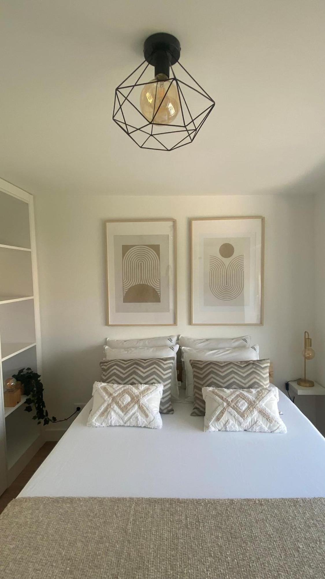 Lisbon, T2 Renewed Duplex With River View, Beato, Lisboa